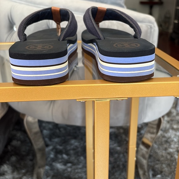 TORY BURCH CANVAS FLIP-FLOP - Picture 5 of 9